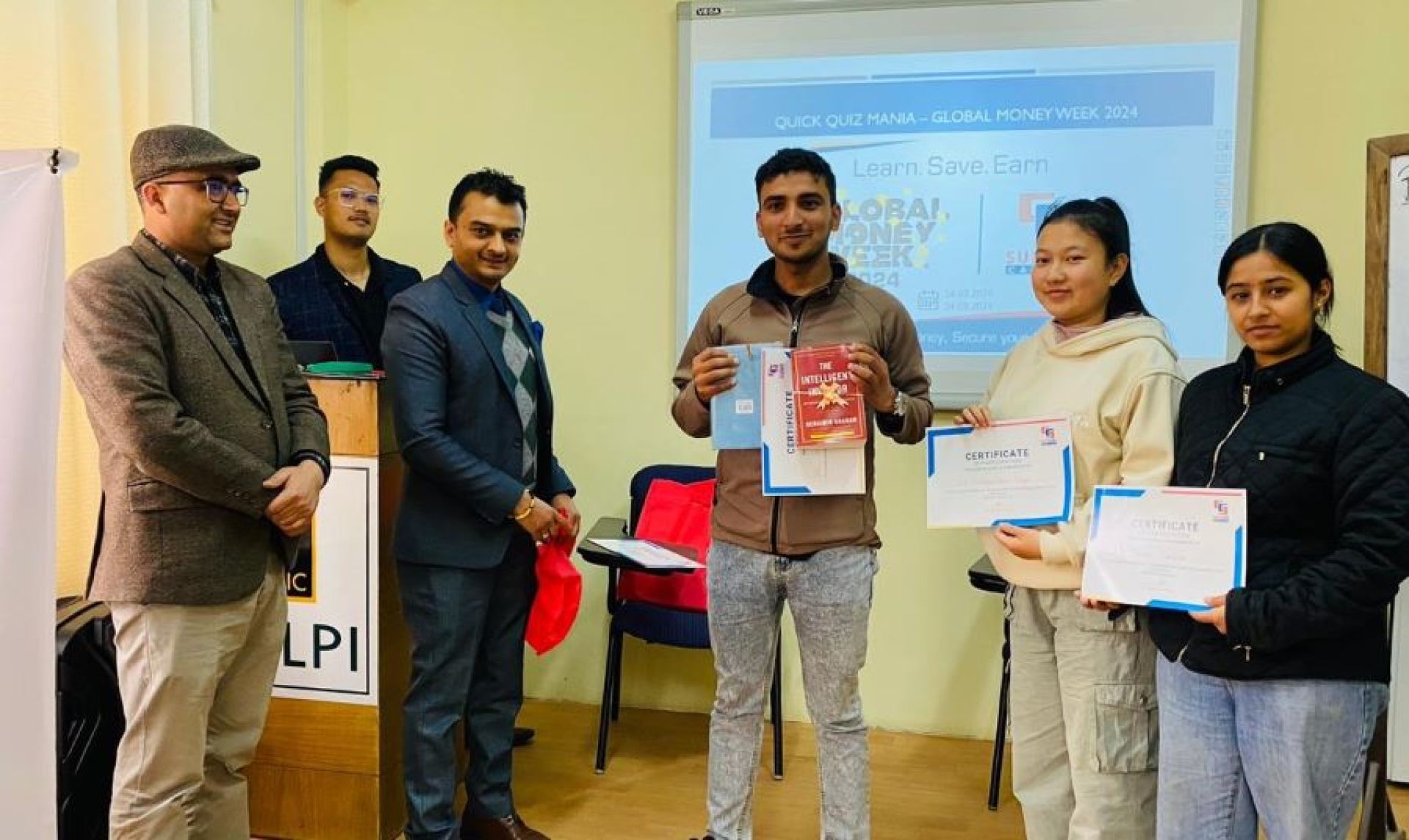 विश्व वित्तीय सप्ताहमा सन लाइफ क्यापिटलद्वारा वित्तिय साक्षरता कार्यक्रम